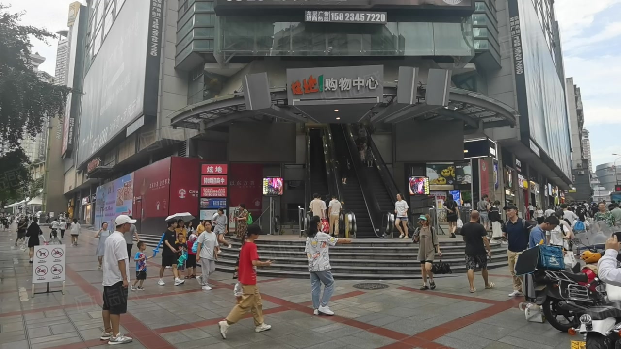 面积可选 招餐饮为主 轻轨链接,重庆沙坪坝三峡广场三峡广场步行街