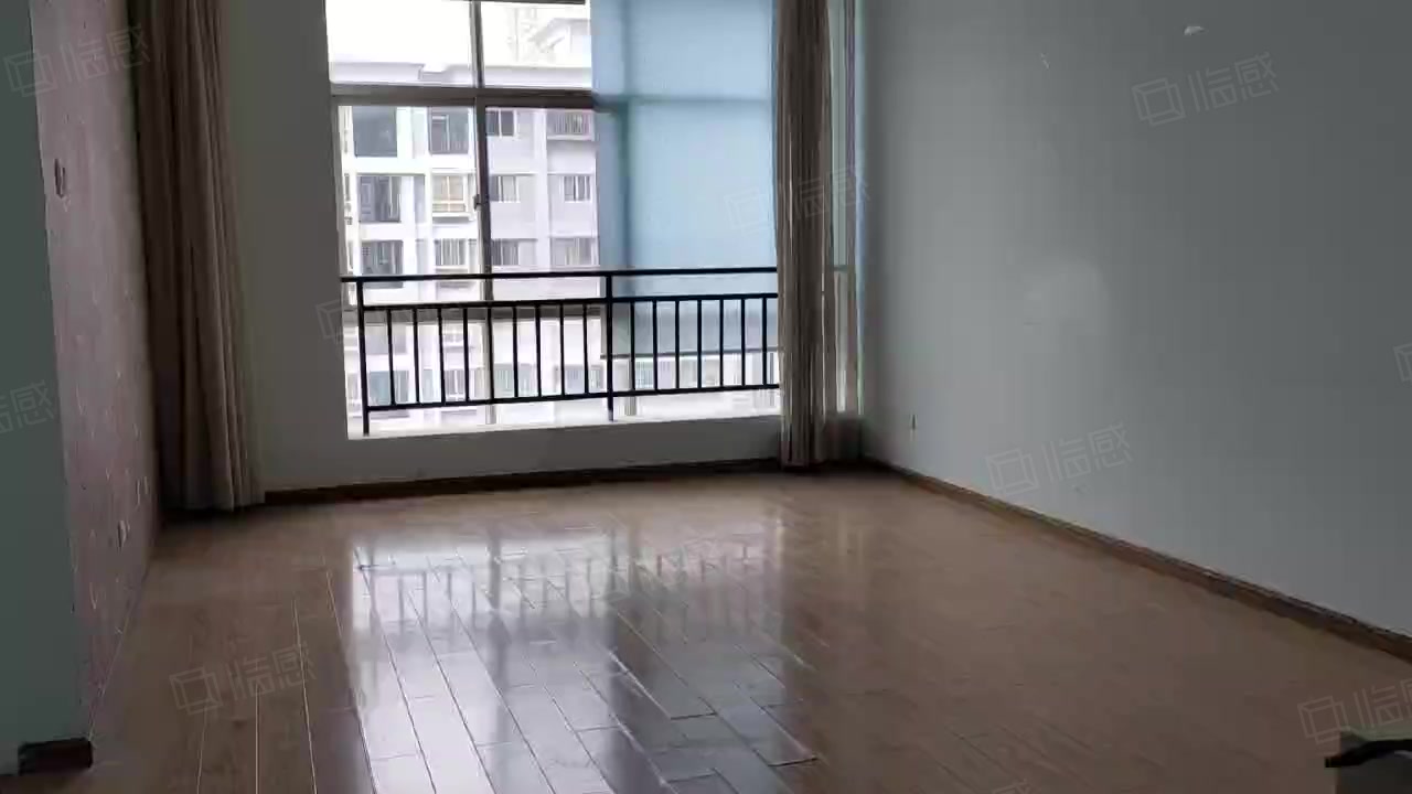 (出租) 汇金大厦63平精装写字楼1200元租财兴盛大厦和成国际旁