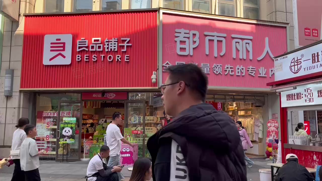 (出售) 二七万达!临街纯一层 10米双门头 品牌租户  业主着急变现