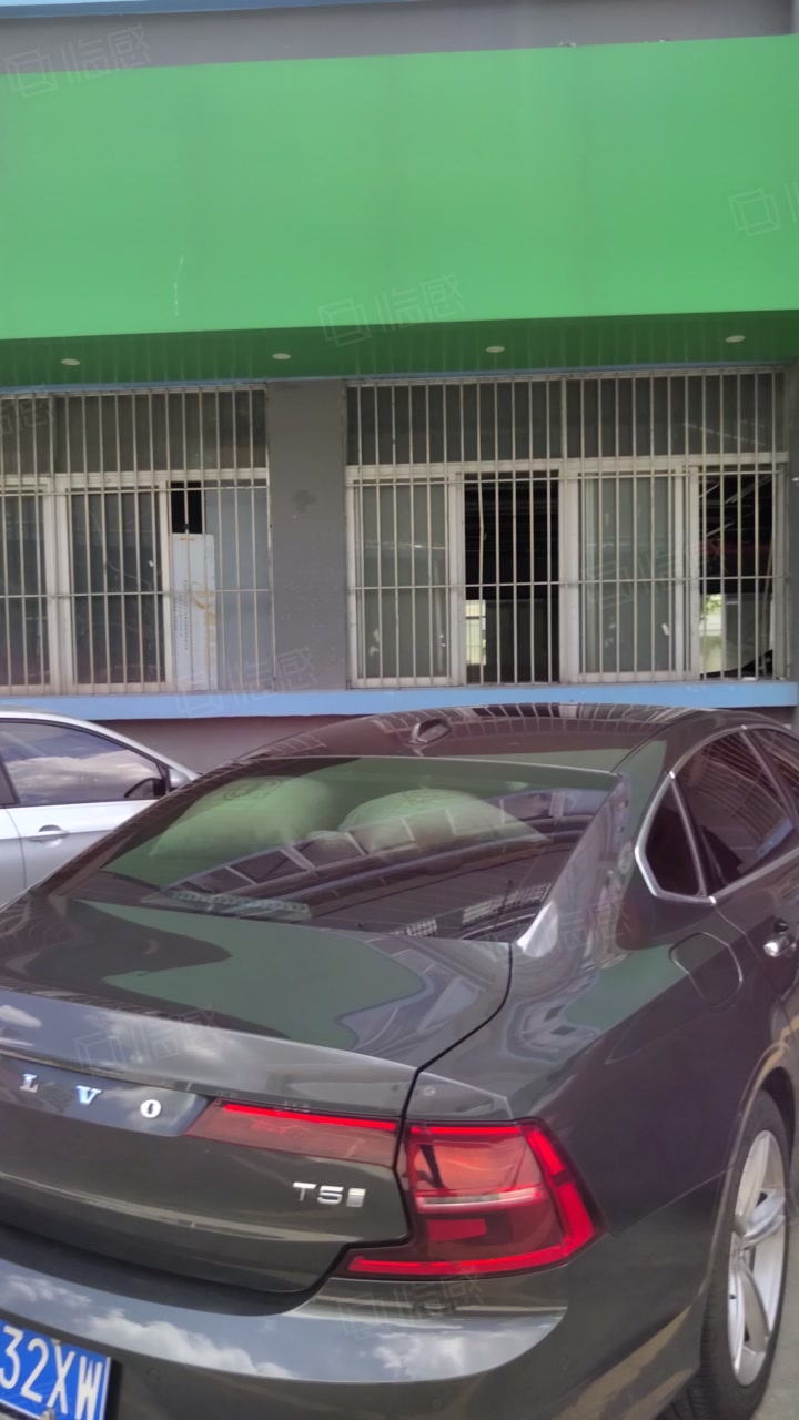 东城牛山一楼1600平厂房出租大小可分租!空地大价格便宜