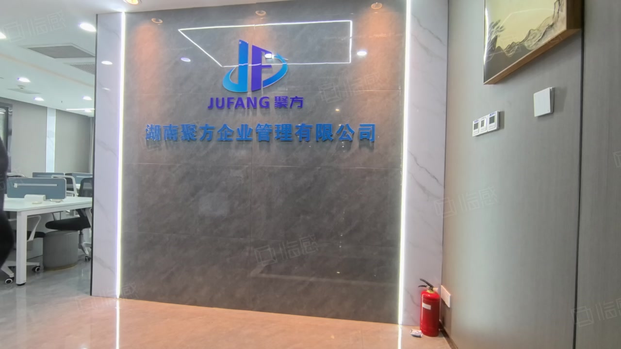 【7图】业主直租 河西ffc滨江100平 2加1 大厅16人,长沙岳麓银盆岭