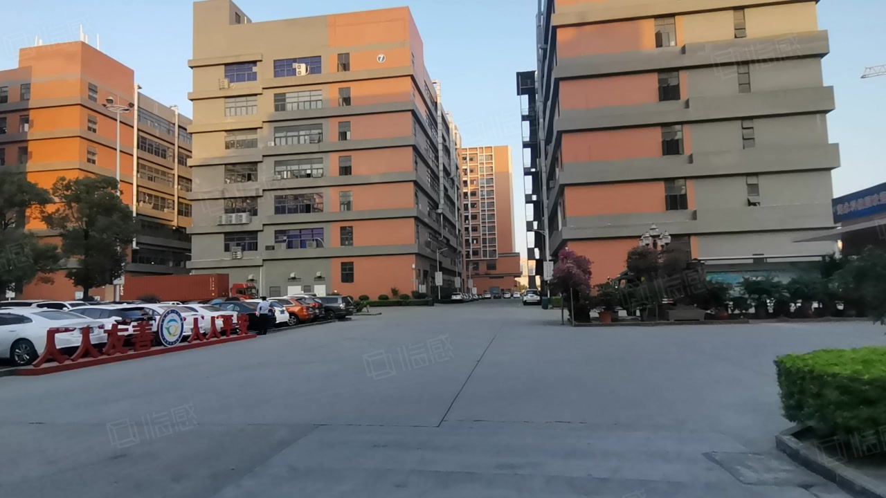 【10图】100起龙岗南联工业区原房东2000平精装修独院厂房仓库出租