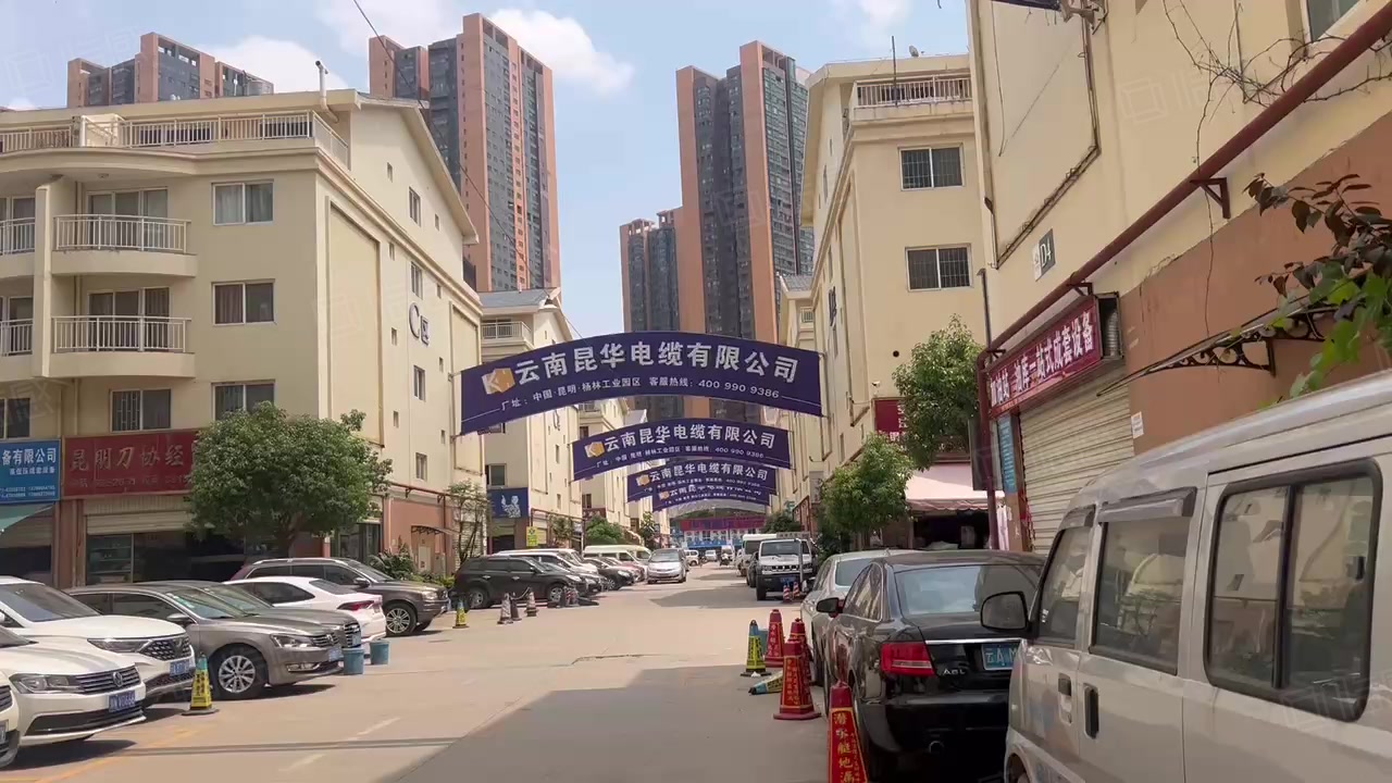 【多图】世纪城高原明珠五金机电城大通道铺面,292平,260万-昆明58