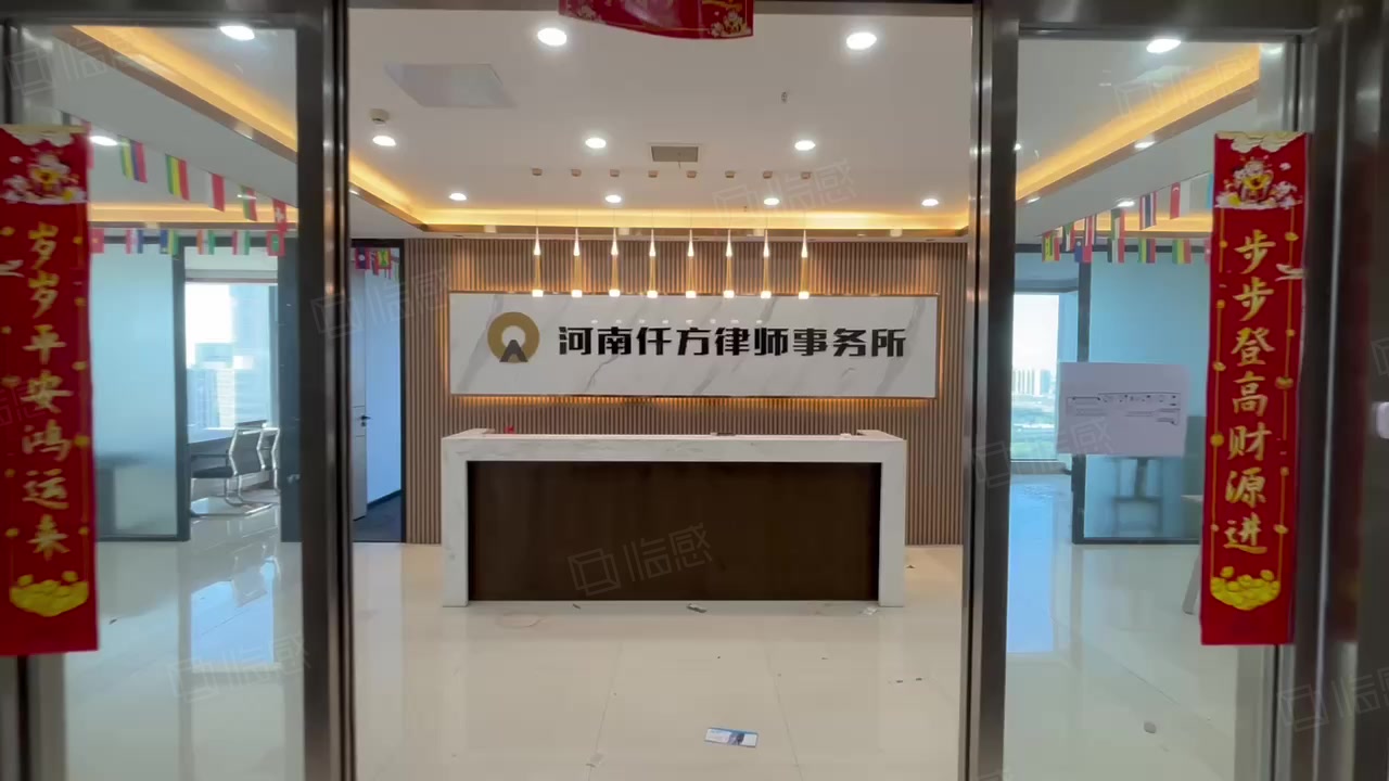 (出租) 高铁站西广场升龙广场电梯口550平精装带家具出租三面采光视野