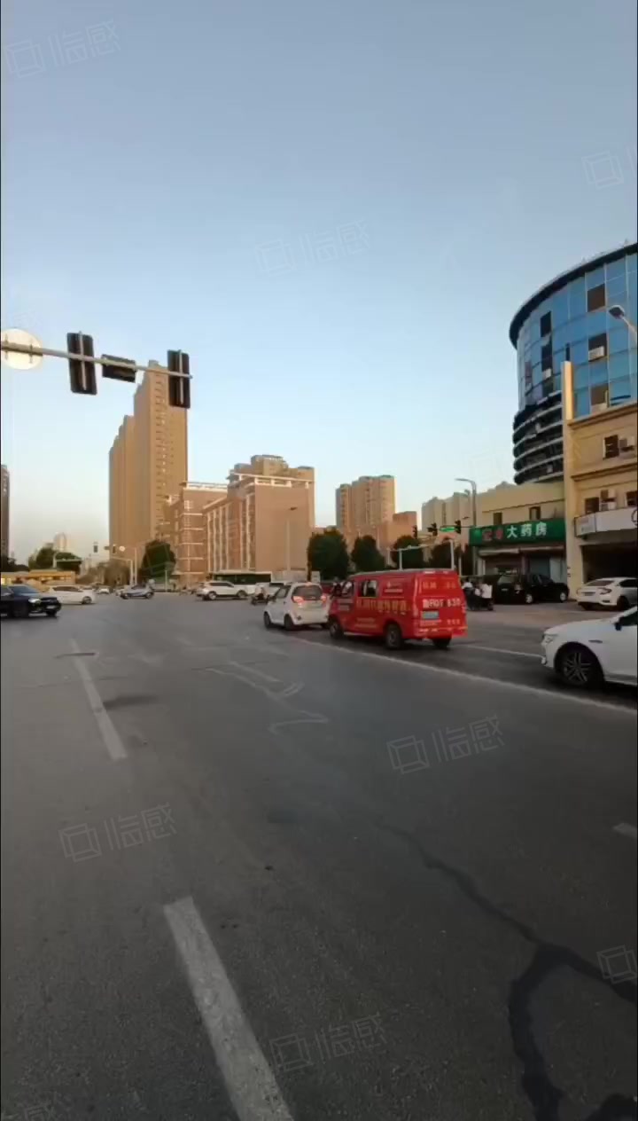 (转让) 易转 中山路桂陵路交叉口大型餐饮店转让精装修,有停车场