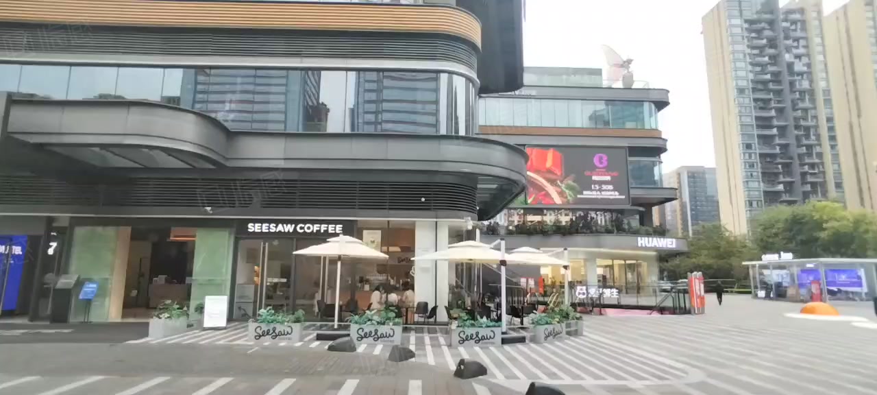 8万饮品店)酒店写字楼大厅首间转角位,成都青羊太升路赛格广场商铺