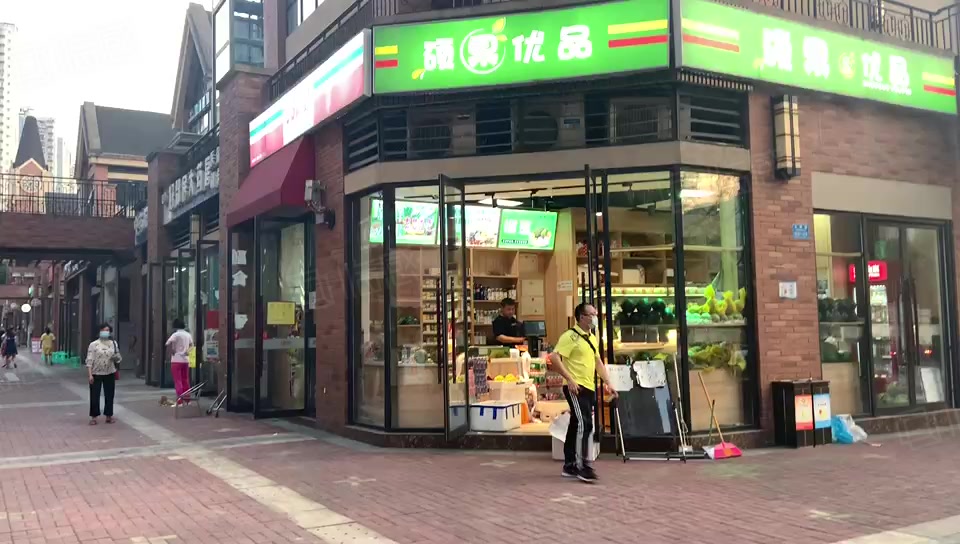 沙坪坝微电园(水果店)房价35万!