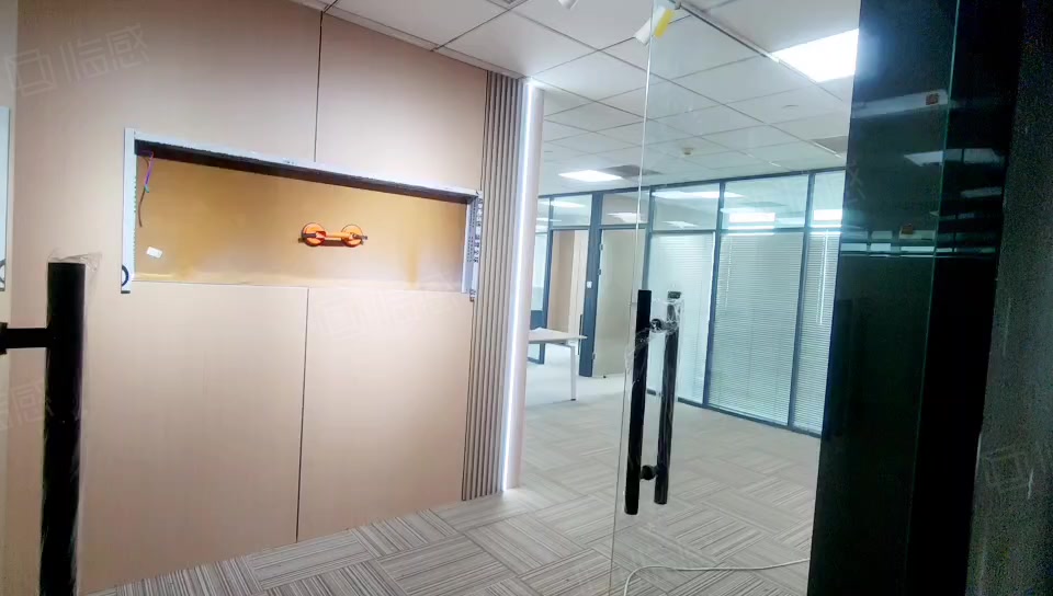 d铁上盖 小白楼cbd,现房,手慢无!国贸汇金津塔金谷