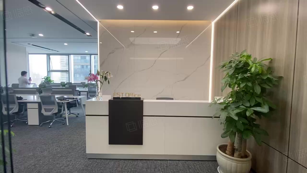 【11图】天府五街 远大购物中心写字楼 仅一套 先到先得 全屋精装修