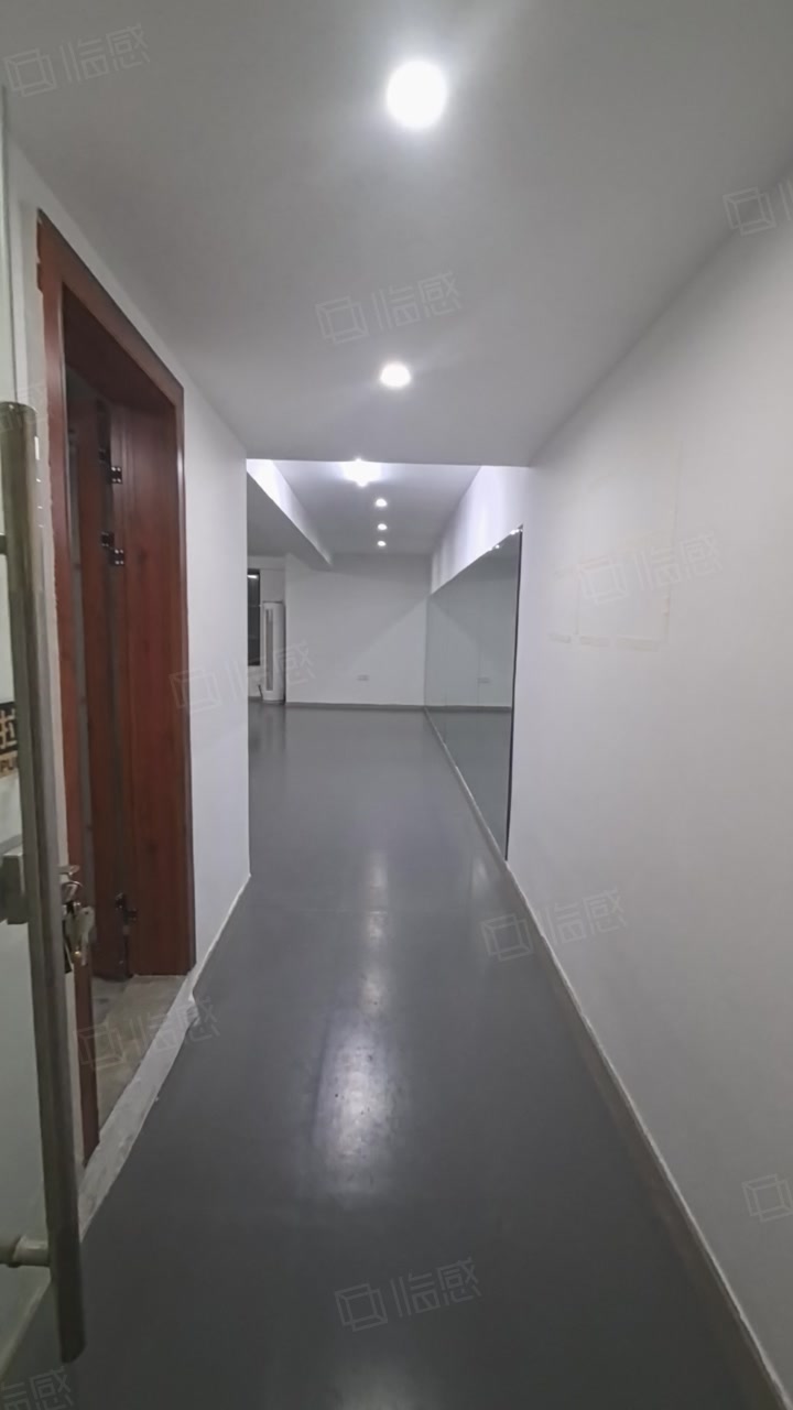 (出租) 闽东国际城120平11结构租金5500