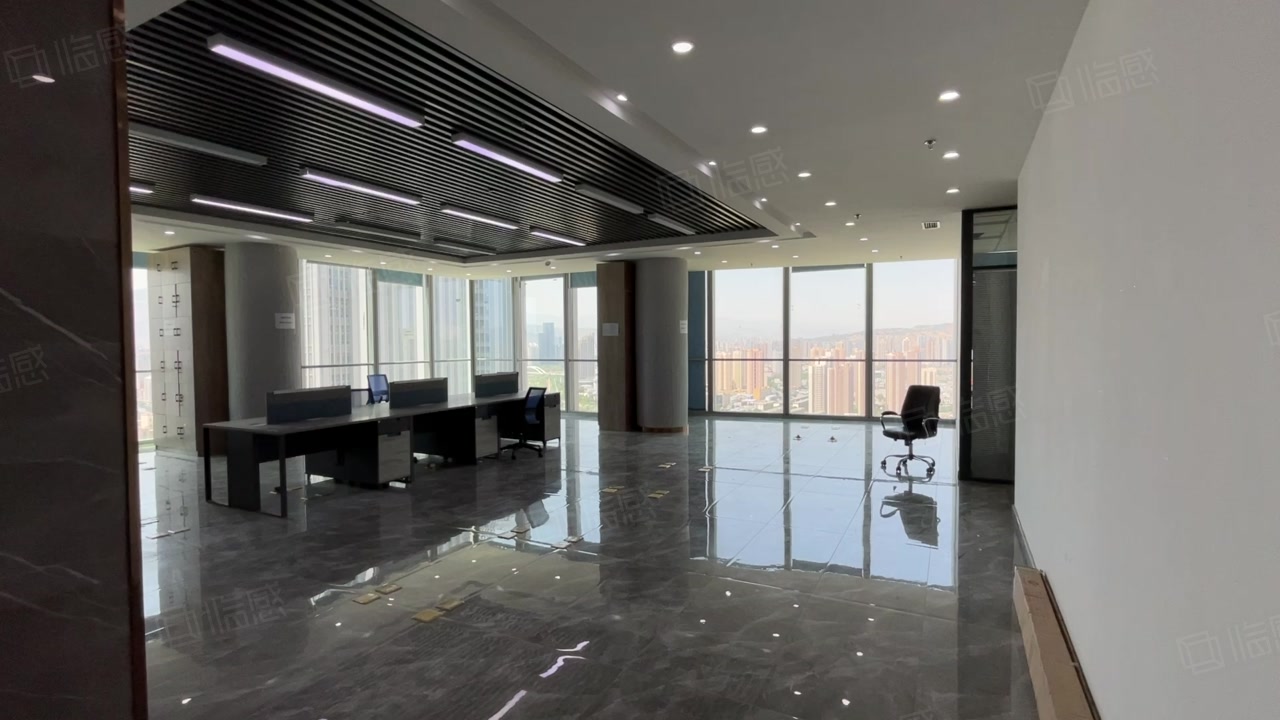 万达 盛达 平层 带全套家具,兰州城关雁滩名城广场(办公)写字楼出租