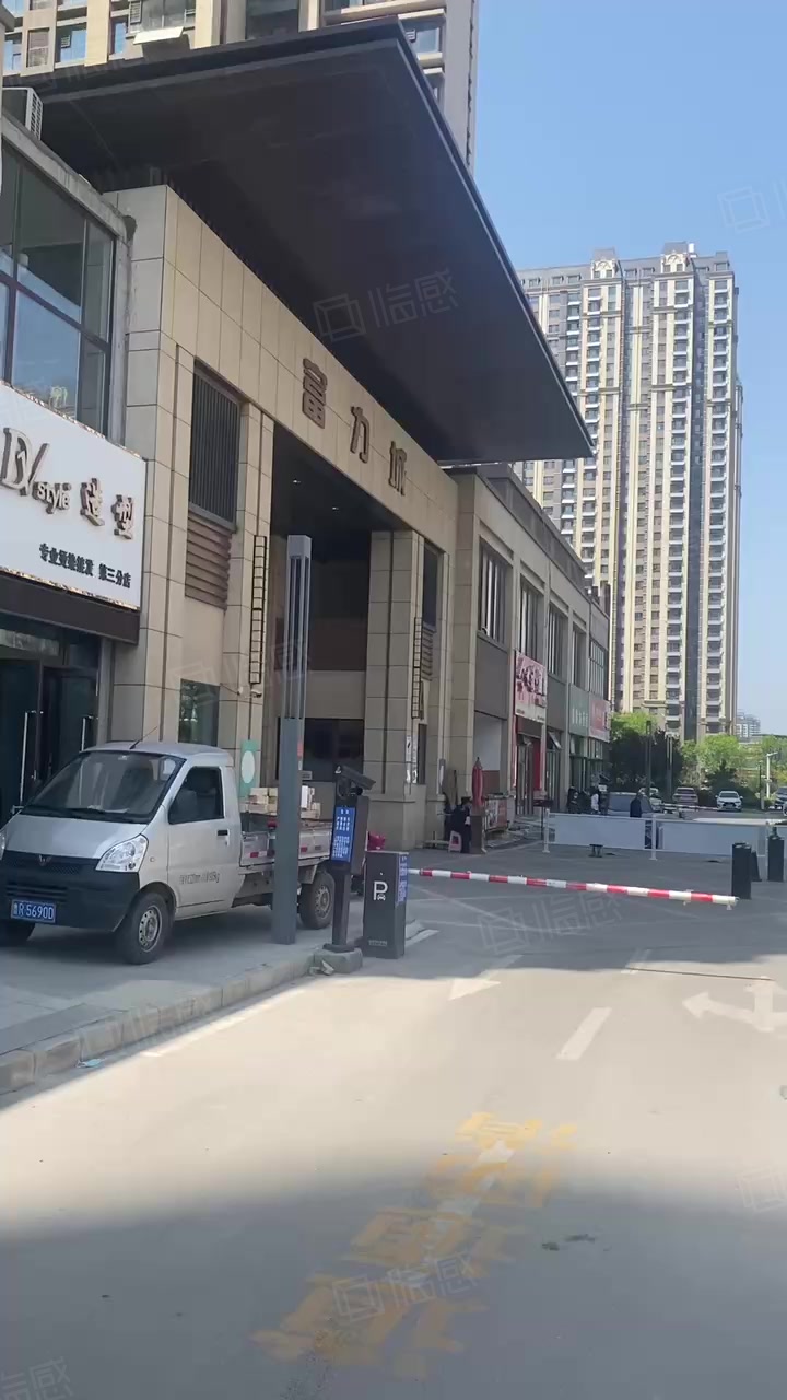 查看全部图片(9张)位置 - 牡丹区 - 一中 菏泽富力城-菏泽市牡丹区