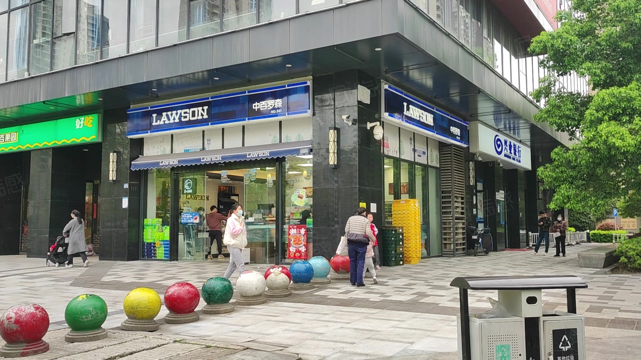 【10图】保利城丨万人社区(中百罗森)头铺丶买一得二丶送外摆区丶急售