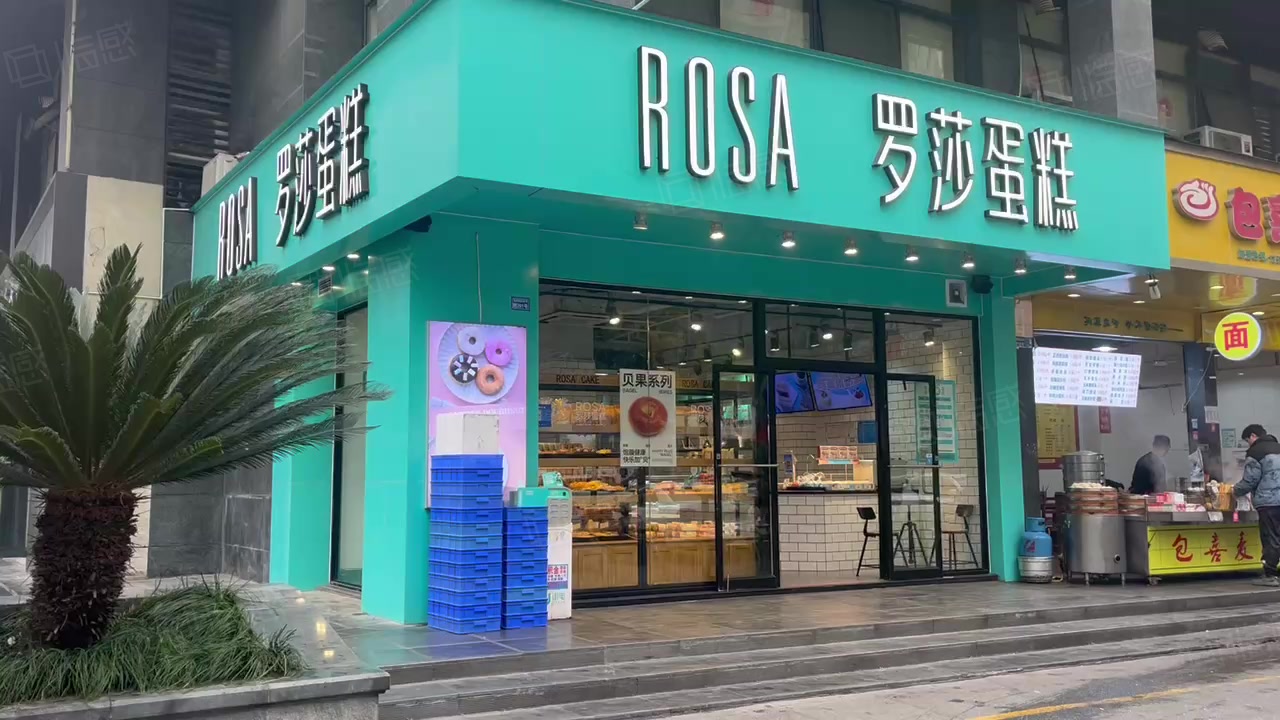 【10图】商铺急售(罗莎蛋糕)年收160000,十字路口转角,当天过户,成都