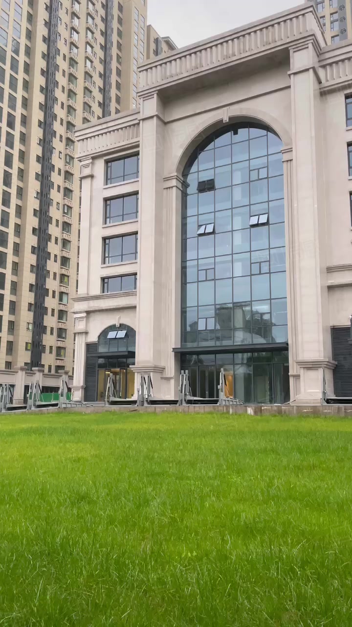 临街有停车位 酒店式独栋双独栋一大一小,西安浐灞广泰门恒大名都商铺