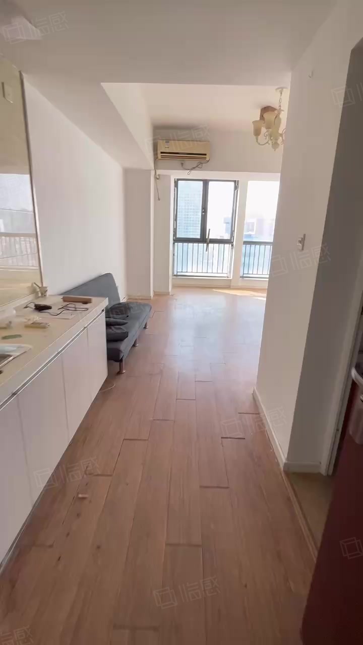 【6图】地铁口二七万达广场45平小户型小户型全新装修随时看房,郑州