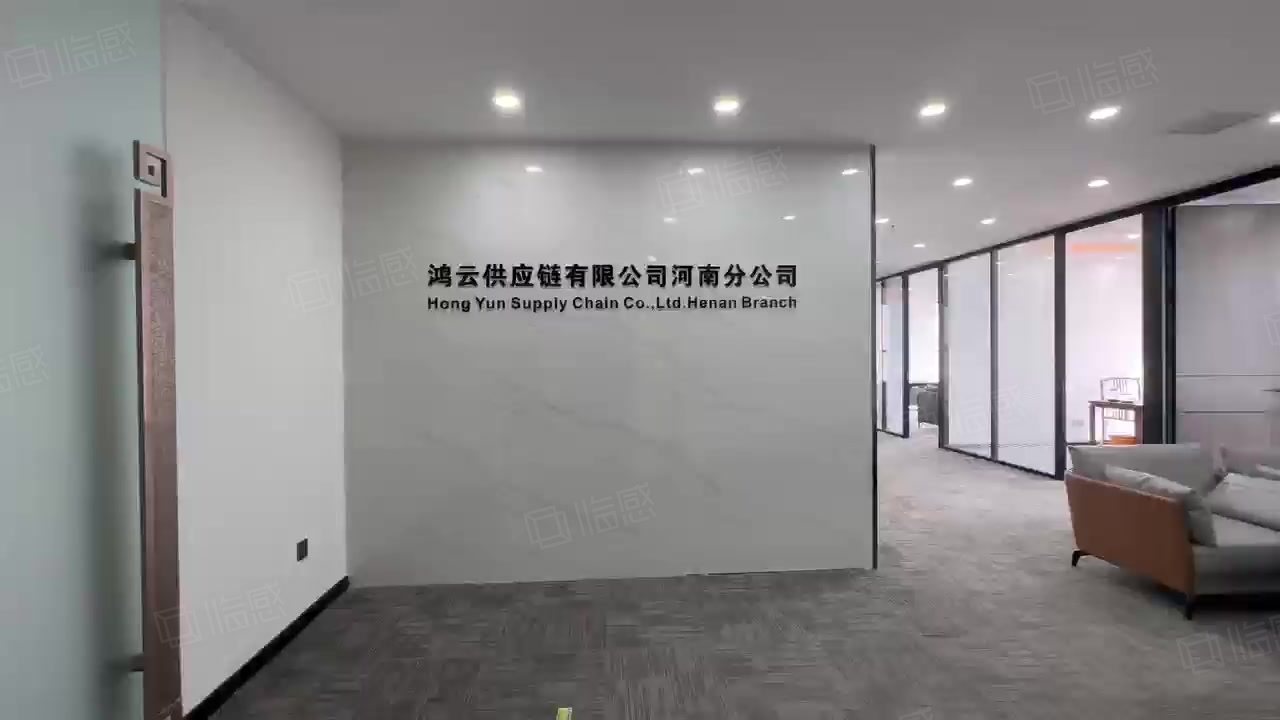 【16图】高铁站 200平凯利国际中心 双面采光 全套家具送免租期,郑州