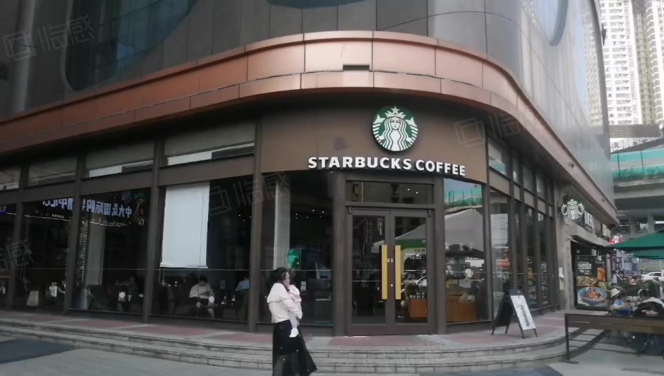 【14图】捡漏 商场出入口大转角 星巴克 年租18万 买即收租,贵阳云岩