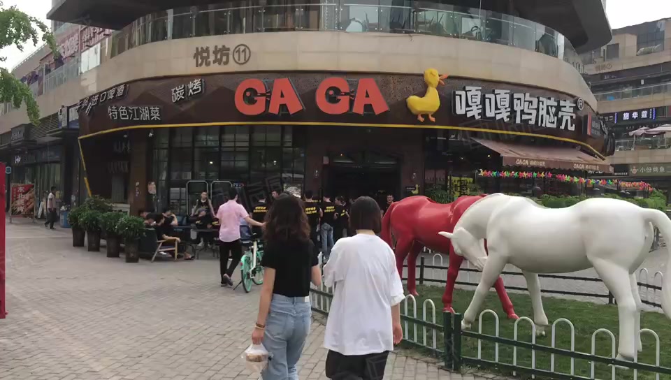 (出售) 高新银泰城!独栋转角嘎嘎鸭脑壳(年租21万)12米转角开间
