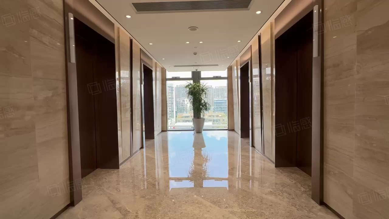 查看全部图片(20张)楼盘亚美大厦查看楼盘 >在租房源贴11个在租房源 >